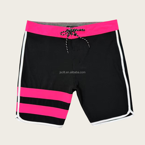 Bermudas de Baño para Hombre con Impresión Personalizada OEM, Shorts de Playa de Tejido Reciclado Elástico en 4 Direcciones - Product Image 3
