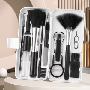 Kit <span class=keywords><strong>de</strong></span> <span class=keywords><strong>limpieza</strong></span> recomendado por Great Roc, diseño 18 en 1 para <span class=keywords><strong>limpieza</strong></span> <span class=keywords><strong>de</strong></span> dispositivos digitales con cepillo universal, lente, bolígrafo, tarjeta, Pin, traje <span class=keywords><strong>de</strong></span> <span class=keywords><strong>limpieza</strong></span> - Product Image 1