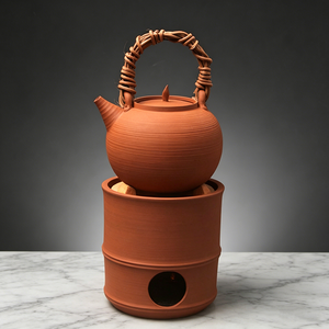 Théière artisanale en argile rouge de 500 ml, compatible flamme directe, avec poignée en rotin tressé, pour le chauffage de l'eau et le service traditionnel du thé - Product Image 2