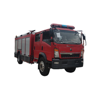 Truk Pemadam Kebakaran Tangki Euro 3 Sinotruk HOWO 4x2 Tangki Air 5000L Mesin Diesel Yuchai 160 Tenaga Kuda Ban 10.00R20