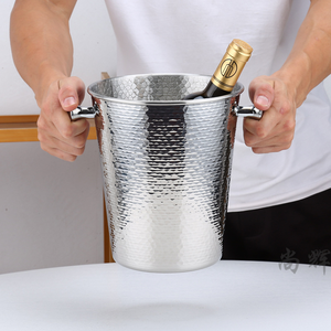 Acier inoxydable Métal Luxe Martelé Bière <span class=keywords><strong>Vin</strong></span> Champagne Whisky Seau À Glace Bureau Suspendu Seau À Glace pour KTV Bar Party - Product Image 2