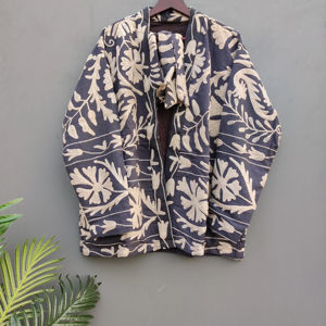 Kimono brodé classique élégant noir Boho Style 100% meilleure qualité coton Suzani brodé à la main veste courte pour l'hiver - Product Image 1