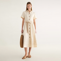 Robe chemise décontractée ivoire pour femme, personnalisable OEM/ODM, à manches courtes, col boutonné, taille nouée, longueur midi, avec détail floral à l'ourlet