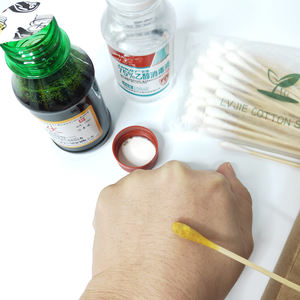 Vente en gros de <span class=keywords><strong>coton</strong></span> <span class=keywords><strong>tige</strong></span> de 10cm de long bâton de bois écouvillon écologique médical Q conseils écouvillon de nettoyage <span class=keywords><strong>coton</strong></span>-<span class=keywords><strong>tige</strong></span> de nettoyage - Product Image 4