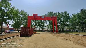 เครนโครงเหล็กเคลื่อนที่แบบติดตั้งบนตู้คอนเทนเนอร์ พร้อมการทำงานที่ยืดหยุ่นสำหรับการยกของหนักในงานอุตสาหกรรม - Product Image 6