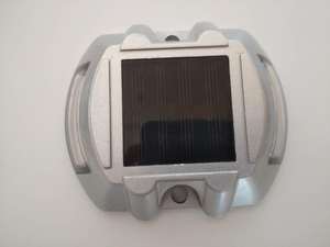 Perno prisionero reflectante solar <span class=keywords><strong>del</strong></span> camino de la luz de <span class=keywords><strong>calle</strong></span> <span class=keywords><strong>del</strong></span> LED para la carretera - Product Image 4