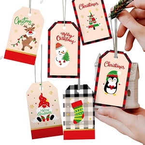 Etiquetas Colgantes Personalizadas con Logotipo de Marca para Feliz Navidad, Hechas con Diseño de Papá Noel, Ecológicas - Product Image 1
