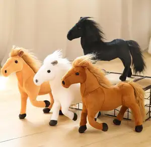 Nouvel arrivage cheval en peluche réaliste design doux jouet cheval en peluche animal en peluche