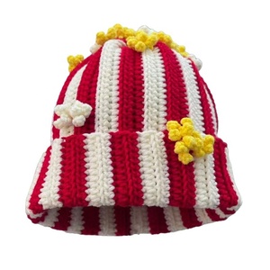 SOLPOP Gorro de punto hecho a mano para mujer y <span class=keywords><strong>hombre</strong></span>, cálido, grueso, con rayas rojas y blancas, estilo calavera, gorro de pescador colorido, gorro de ganchillo tipo palomitas de maíz - Product Image 5
