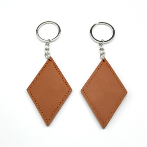 2026 New Arrival Genuine Leather/PU Leather Keychain Custom Logo Embossed Leather Keyring Hotel Keychain