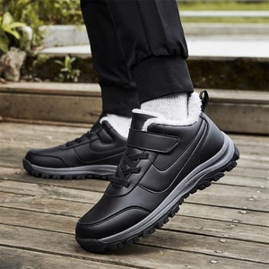 Botas de nieve de cuero impermeables para mujer, botas de invierno hasta el tobillo con punta redonda y suela de goma forrada de felpa MX2688 - Product Image 1