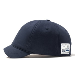 Gorra de Béisbol 9ZANVLO Negra de Algodón, 6 Paneles, Ajustable, Unisex, Estilo Casual, Color Sólido, Acabado Lavado, Logotipo en la Parte Trasera - Product Image 4