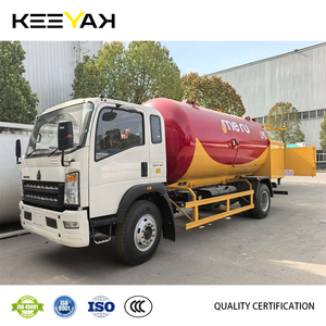 HOWO 10 Toneladas <span class=keywords><strong>LPG</strong></span> Bobtail Camión - Product Image 5