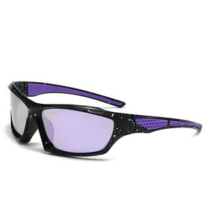 แว่นกันแดดปั่นจักรยาน UV400 แบบกำหนดเอง ฟิล์มสีมองกลางคืน ป้องกันลม กรอบ PC แว่นตากีฬากลางแจ้งสำหรับผู้ชาย - Product Image 6