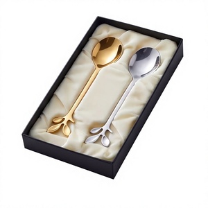 Ensemble de cuillères élégantes en or et argent avec design de manche en forme de feuille, finition miroir haute brillance, passe au lave-vaisselle, couverts pour les occasions de mariage - Product Image 1