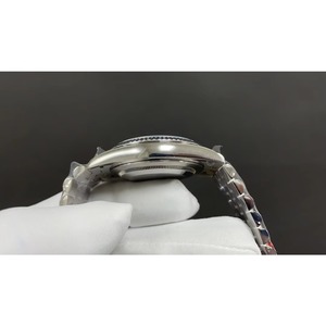 Exquisito y con Textura Completa, Elaborado con la Mejor Maquinaria de Relojería, Este Reloj Mecánico Premium para Hombre - Product Image 5