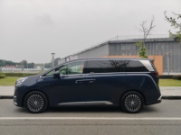 Denza D9 2022 DM-i 970 AWD Premium MPV d'occasion, 1.5T PHEV, fourgon de luxe 7 places, autonomie de 970 km, bien entretenu, prêt à être expédié