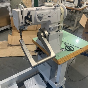 <span class=keywords><strong>Machine</strong></span> <span class=keywords><strong>à</strong></span> coudre industrielle pour chaussures en cuir <span class=keywords><strong>machine</strong></span> <span class=keywords><strong>à</strong></span> coudre <span class=keywords><strong>à</strong></span> bras oscillant prix de la <span class=keywords><strong>machine</strong></span> <span class=keywords><strong>à</strong></span> coudre électrique pour coffre automatique sac <span class=keywords><strong>à</strong></span> pain épais - Product Image 2