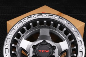 <span class=keywords><strong>Prix</strong></span> pas cher 5x127 Roues 17 18 pouces Jantes 8.5J Beadlock Alliage <span class=keywords><strong>4x4</strong></span> Roues Offroad pour <span class=keywords><strong>Jeep</strong></span> wrangler JK Grand Cherokee Gladiator - Product Image 2