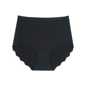 Culottes invisibles en soie glacée sans couture pour femmes, taille mi-haute, bord ondulé, entrejambe en coton doux, vente en gros - Product Image 4