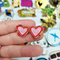 Haute qualité usine personnalisé mode mignon broches métal Logo Badges broche dur doux émail broches épinglettes papillon embrayage