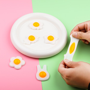 Nouveau jouet sensoriel anti-stress en forme d'œuf frit, jouet à presser pour enfants - Product Image 2