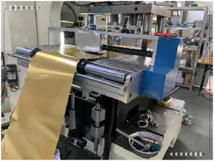 Rouleau de presse à film plastique mince en feuille NC Servo Feeder Servo moteur à grande vitesse Roll Feeder Machine Servo Leveling Feeder Power - Product Image 2