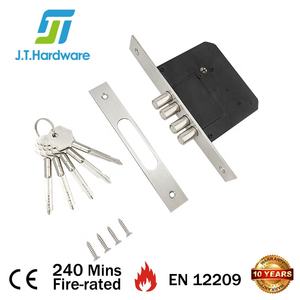 Cerradura de Alta Seguridad con Llave Cruzada de 4 Pestillos - Product Image 4