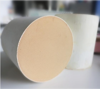 Support de catalyseur en céramique alvéolée de cordierite de haute qualité pour pièces de moteur