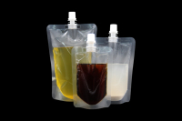 Vente en gros de boisson jetable en plastique sac d'emballage debout transparent liquide avec bec pour lait boisson thé jus eau