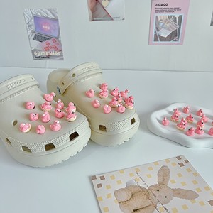 Niedliche 3D Rosa Flamingo Schuh-Charms DIY Harz-Tier-Schuhdekorationen Luxus-Clog-Accessoires für Damen Mädchen Sandalen-Ornamente - Product Image 5