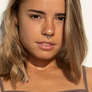 Stainless Steel <b>Nose</b> <b>Ring</b> With Zircon And Balls Geometric Design Piercing Jewelry <b>Silver</b> White Zirconium - Product Image 4