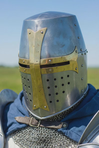 Traje de Armadura Completa de Caballero Teutónico de Acero Calibre 18 con Malla de Cadena y Casco, Disfraz Histórico Medieval de Cruzado para Recreación Histórica - Product Image 2