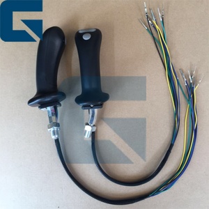 Palanca de Mando/Manija de Manipulación para Excavadora con 4 Botones (4 en 1, 3 Delanteros y 1 Trasero) - Product Image 1