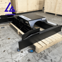 Niveleuse de terrain pour travaux urbains, largeur réglable, performance durable