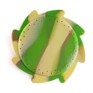 Nouveau disque volant en silicone pour enfants avec pulvérisation d'eau |   Sûr, durable et rose vibrant |   Parfait pour les activités de plein air et les liens familiaux - Product Image 6