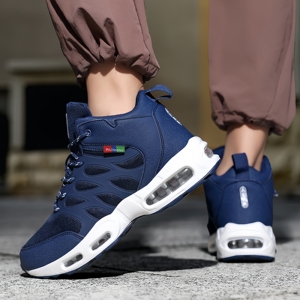 Nouvelles baskets sportives respirantes en maille 2026, légères et antidérapantes, pour hommes et femmes, idéales pour les voyages en extérieur et le quotidien, avec boîte. - Product Image 2