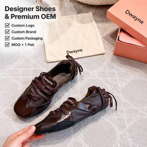 Zapatillas de Lujo de Diseñador para Niños y Niñas, Estilo Tenis, Planas, para Caminar, con Suela Blanda, de Cuero, Blancas - Product Image 1