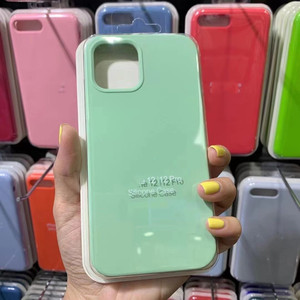 Custodia per telefono in <span class=keywords><strong>Silicone</strong></span> per <span class=keywords><strong>Apple</strong></span> <span class=keywords><strong>Iphone</strong></span> <span class=keywords><strong>11</strong></span> 12 13 14 15 16 17 Pro Max 7 8 Plus X Xs Max <span class=keywords><strong>Cover</strong></span> custodia antiurto all'ingrosso in fabbrica - Product Image 2