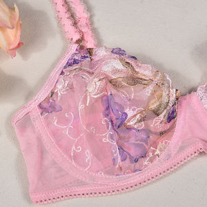 Conjunto de Lencería Rusa de Encaje para Mujer, Sexy y Elegante, con Diseño Floral, de Tres Piezas, Color Rosa, Nuevo y de Lujo, 2024 - Product Image 6