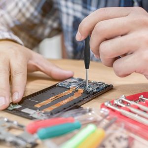 <span class=keywords><strong>Kit</strong></span> d'outils de réparation de téléphone Outil d'ouverture <span class=keywords><strong>Kit</strong></span> de nettoyage de précision avec tournevis et outils de levier Tournevis universel - Product Image 4