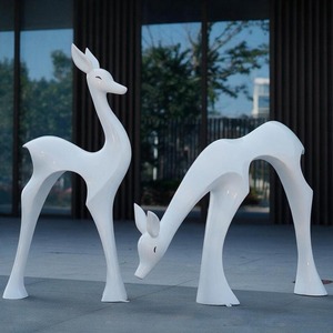 Estatua de Ciervo de Resina Dorada, Escultura Artística Abstracta, Adorno Animal para Decoración del Hogar y Jardín - Product Image 3