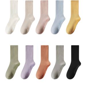 Chaussettes de sport antidérapantes en coton de haute qualité pour femmes, avec logo, grip personnalisé, pour yoga et pilates - Product Image 5