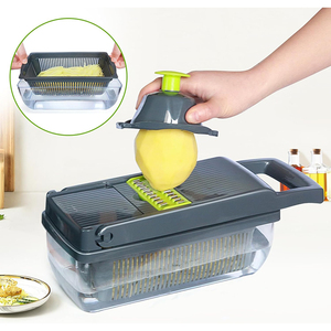 <span class=keywords><strong>Mandoline</strong></span> 14/16 en 1, trancheuse, hachoir et râpe, 8 lames en acier inoxydable remplaçables, hachoir à légumes manuel avec séparateur d'œufs - Product Image 4