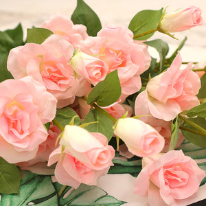 Flores Artificiales de Campanilla Simulada, de Plástico y Seda, de Alta Simulación, para Decoración de Bodas y Hogar - Product Image 3