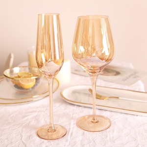 Verre à vin rouge à longue tige en cristal ambré 401-500ml, style porcelaine moderne, pour usage domestique et vente en gros - Product Image 5