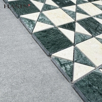 Mosaïque en marbre naturel découpée sur mesure, résistante à l'usure, pour la décoration des sols et des murs intérieurs, facile à nettoyer
