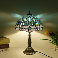 Lampe de bureau libellule bleu océan de 12 pouces de large, lampe de chevet en verre coloré pour chambre à coucher, lampe de lecture pour salon et bureau