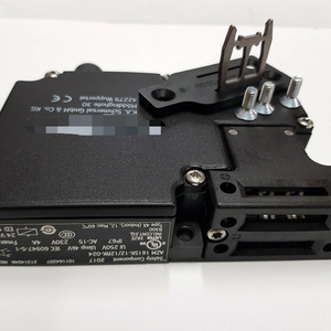 Nuevo y Original, Listo para Usar, Controlador de Programación PLC para Automatización Industrial de Almacén AZM 161SK-12/12RK--024 161-B1E - Product Image 1