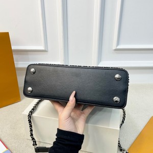 European American Style Rhinestone <b>Beaded</b> Handbag Black White Horizontal Square Magnetic Buckle Shoulder Bag For Everyday Use - Product Image 4